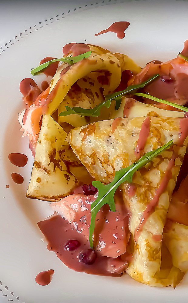 Блины с лососем